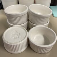 Pfaltzgraff Set of 5 ribbed ramekins