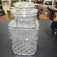 Anchor Hocking Wexford Jar w/lid