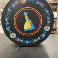 Quinlan's 12in Butter Pretzel Tin