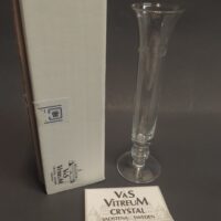 VAS Vitreum Swedish Crystal bud vase
