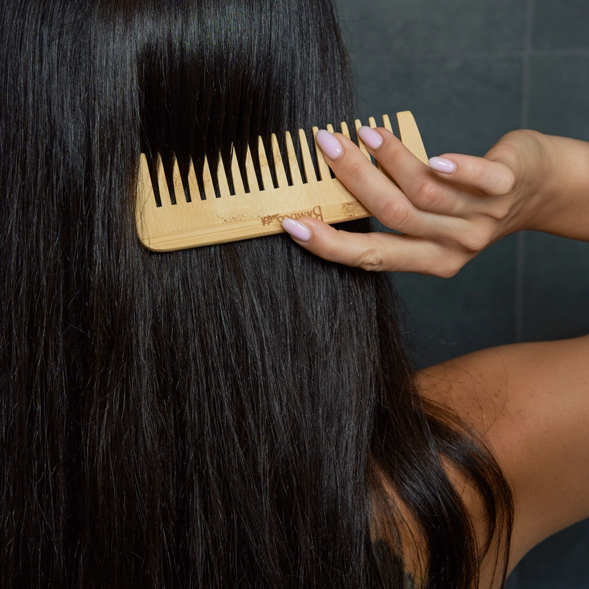 Bamboo Compact Wide Tooth Comb - Image 2