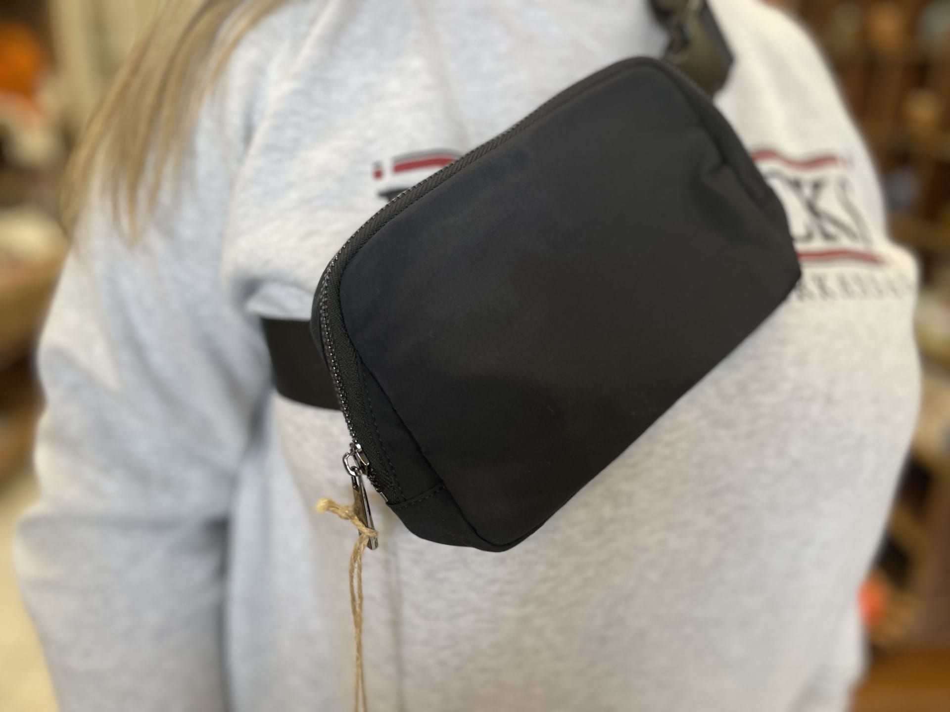The Adelaide Water-Resistant Unisex Bum Bag - Image 2