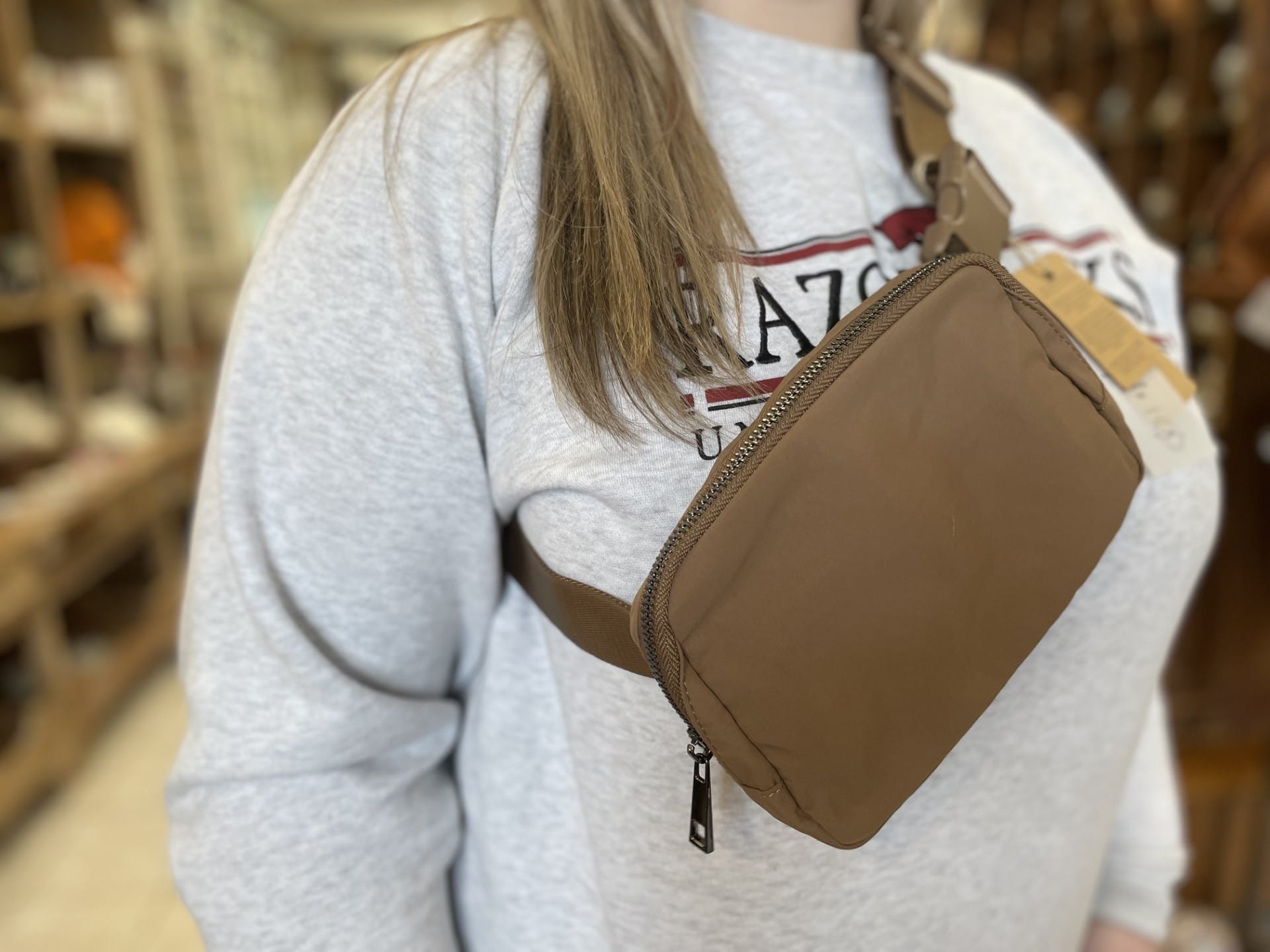 The Adelaide Water-Resistant Unisex Bum Bag - Image 3