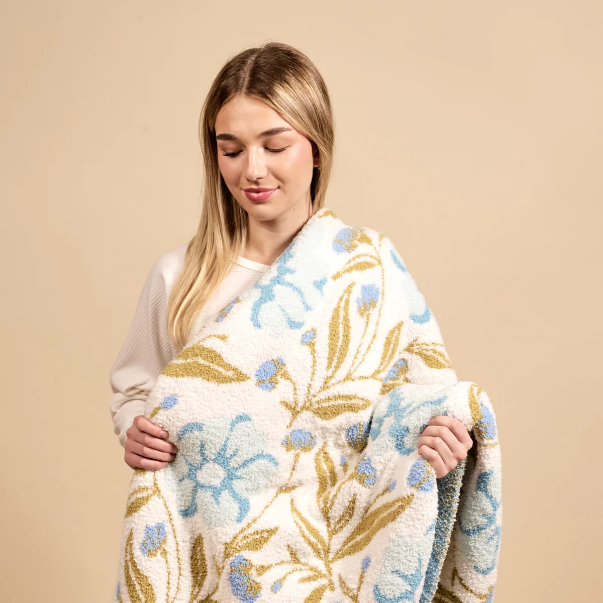 Darling Effect: Cozy Dreams Luxe Blanket - Image 8